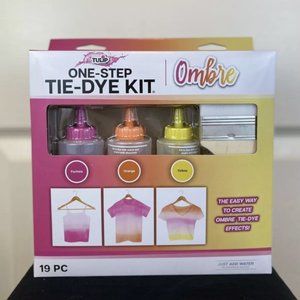 NEW IN BOX One Step Tie Dye Shirt Kit 19 pc Ombre